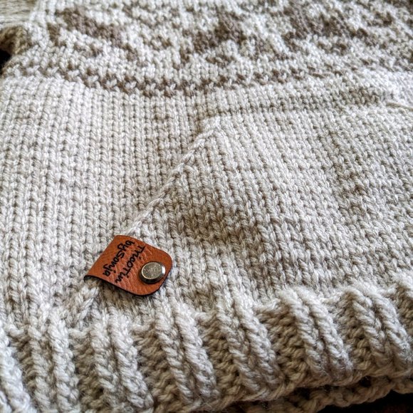 Hand knit beige-grey ( putty) Christmas sweater for toddlers Reindeer pattern Fa - Picture 3 of 5